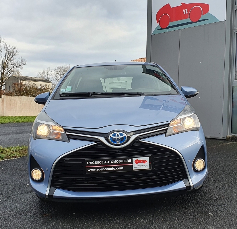 Toyota Yaris — 9
